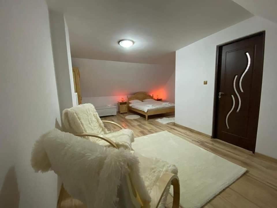Casa Anghel Villa Bilbor Luaran gambar